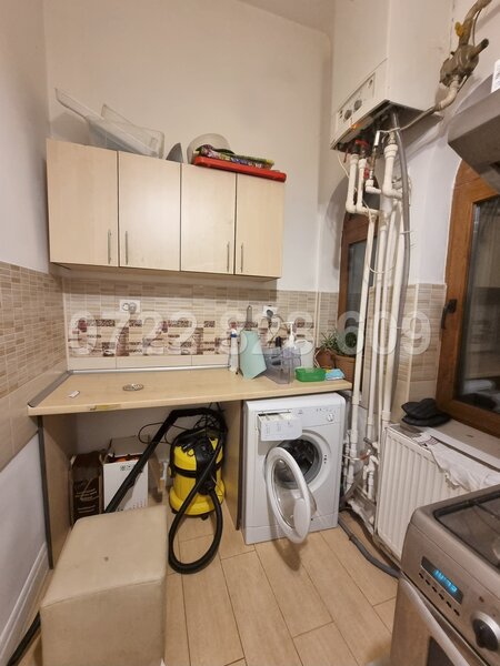 Eroilor  Apartament 4 camere 150mp + curte